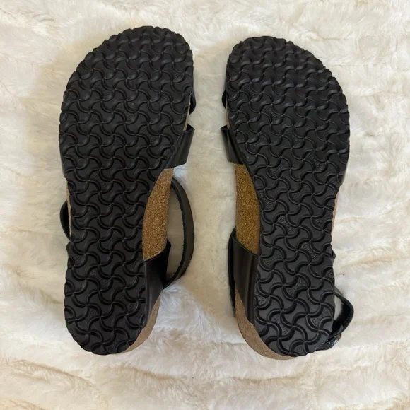 Birkenstock Papillio Black Sandals with Cork Footbed and Buckle Straps - Picture 5 of 7